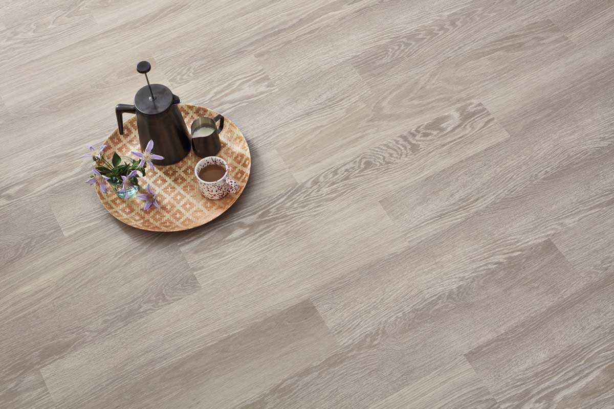 Karndean Knight Tile Grey Limed Oak Rigid Core LVT SCB-KP138-6