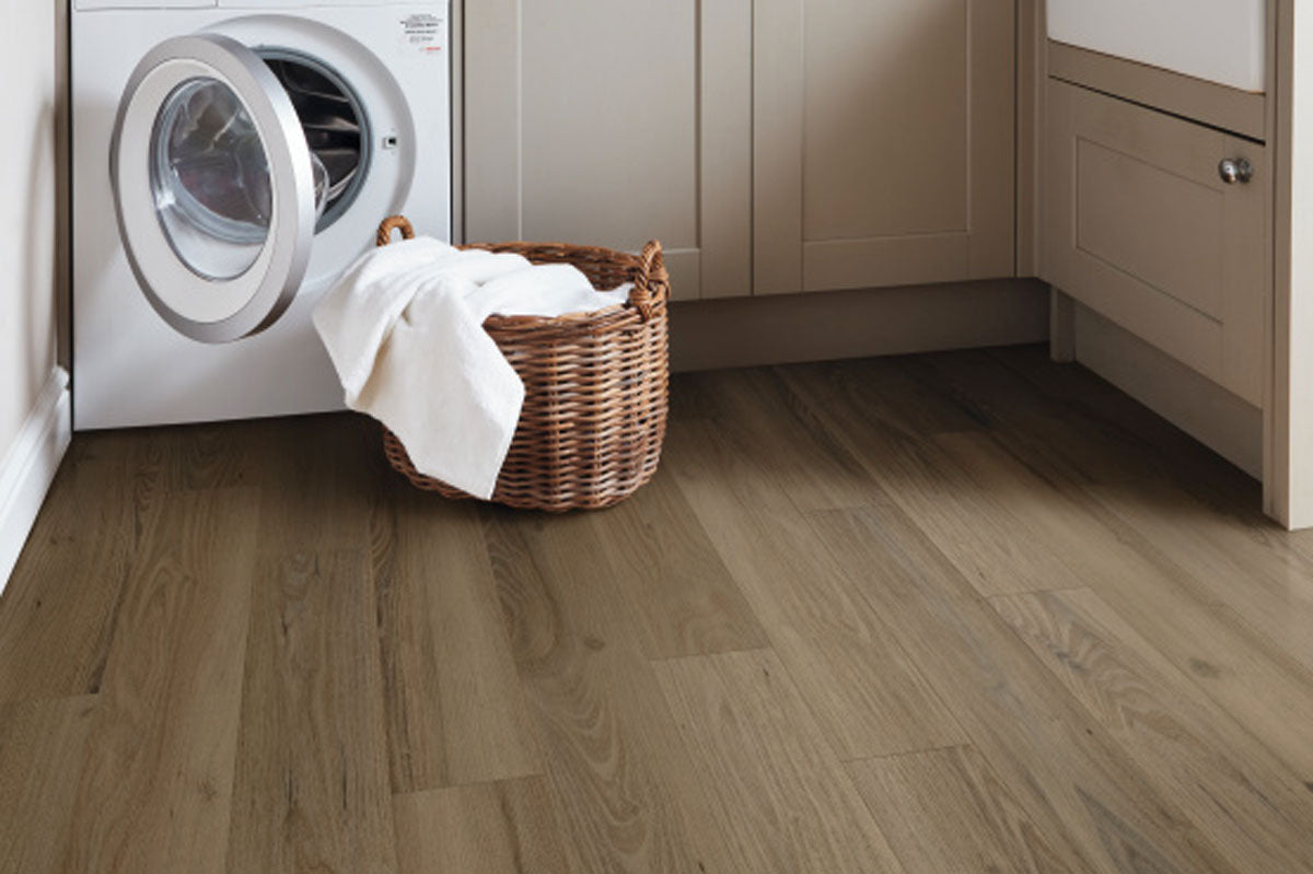 Karndean Knight Tile Duxbury Acacia Gluedown LVT KP161