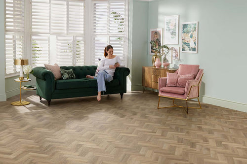 Polyflor Colonia PUR Midsummer Oak Small Parquet Gluedown LVT 4643