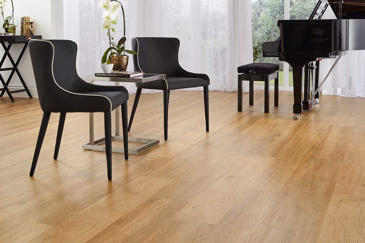 Karndean Van Gogh Baltic Limed Oak Rigid Core LVT Flooring RKP8111