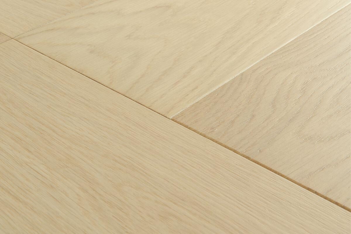 Quickstep Disegno Creamy Oak Herringbone Engineered Flooring DIS4856S