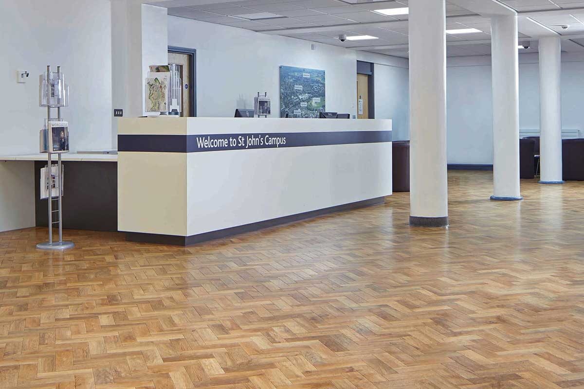 Karndean Art Select Spring Oak Gluedown Herringbone LVT AP01