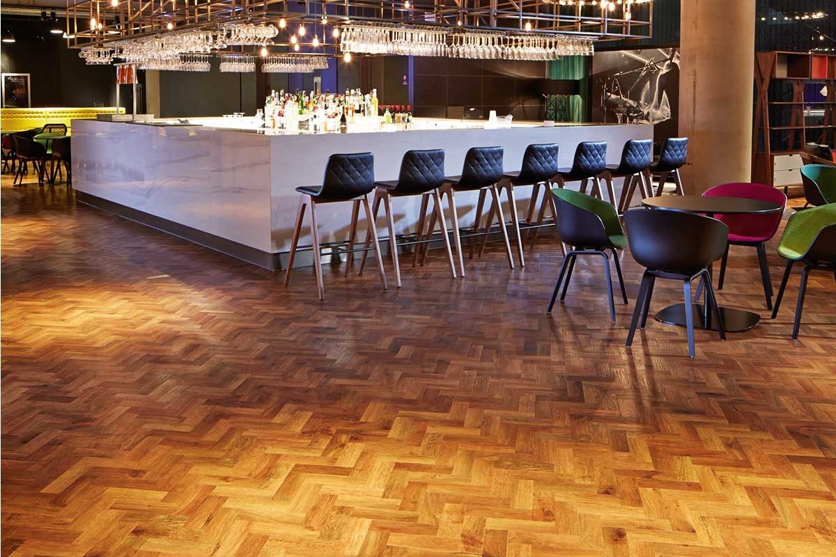 Karndean Art Select Dawn Oak Gluedown Herringbone LVT AP02