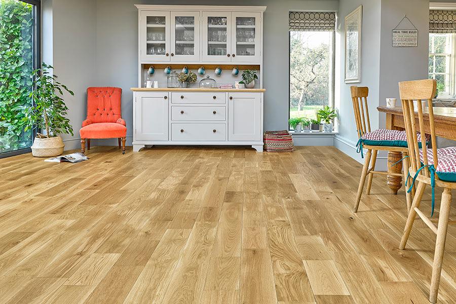 Natura 18mm x 150mm Warm Solid Wood Brushed & Oiled SRW-NT-18-501