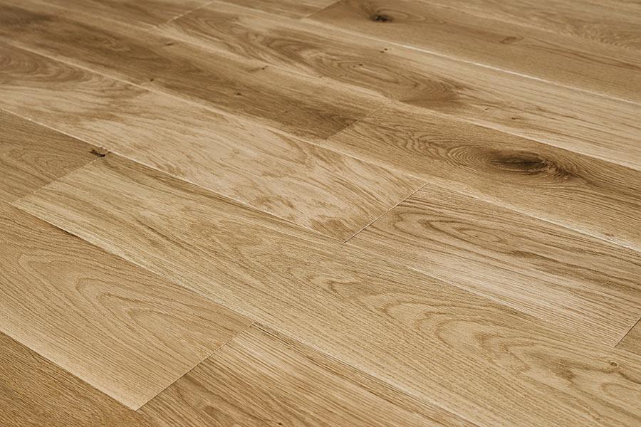 Natura 18mm x 150mm Warm Solid Wood Brushed & Oiled SRW-NT-18-501