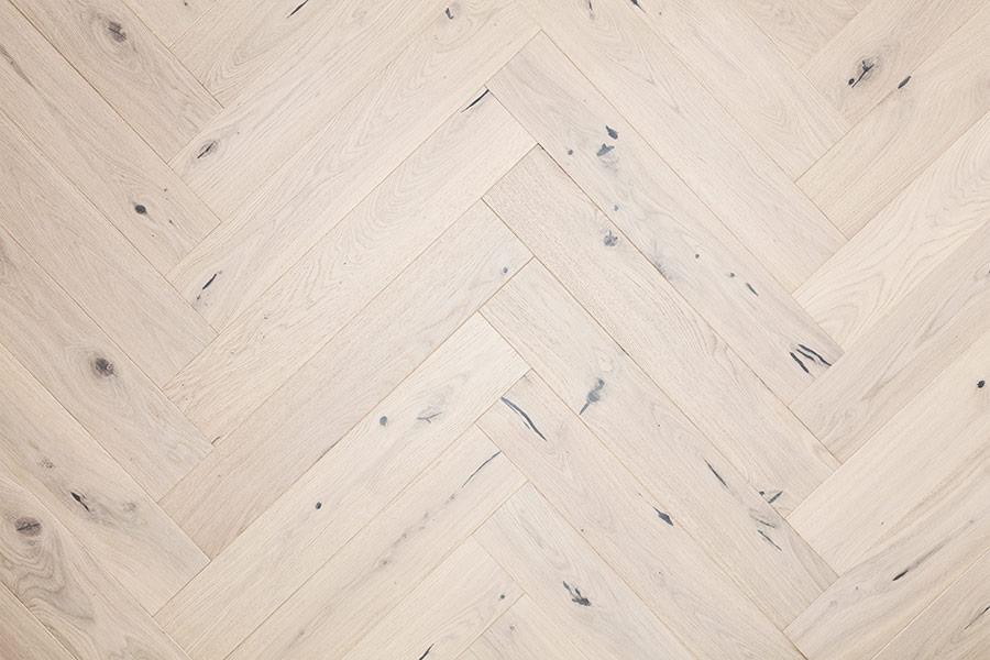 Natura 14mm x 130mm Oak Pearl Herringbone Engineered Wood Lacquered RW-NTHB-14-218