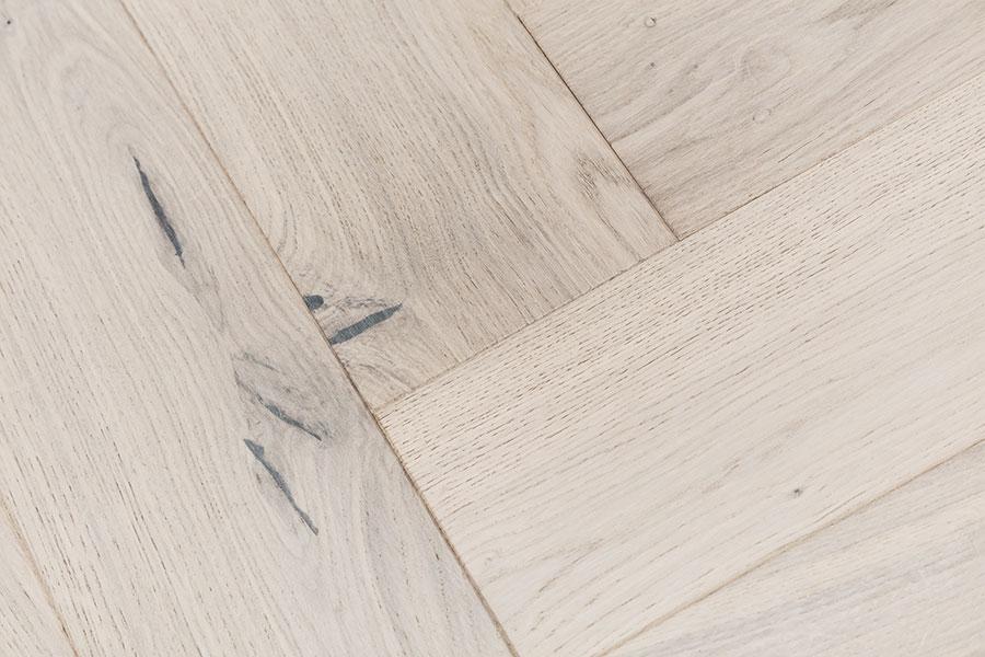 Natura 14mm x 130mm Oak Pearl Herringbone Engineered Wood Lacquered RW-NTHB-14-218
