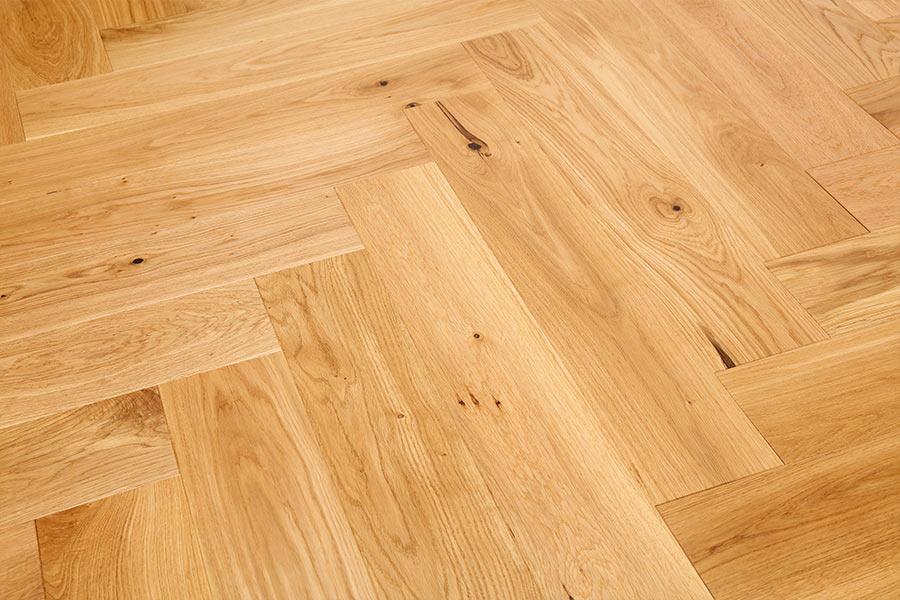 Natura Oak Honey Herringbone Engineered Wood Lacquered RW-NTHB-14-217