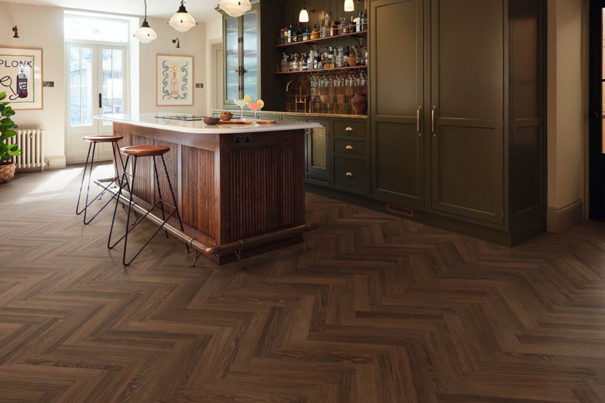 Karndean Knight Tile Nutmeg Limed Oak Gluedown Herringbone SM-KP164