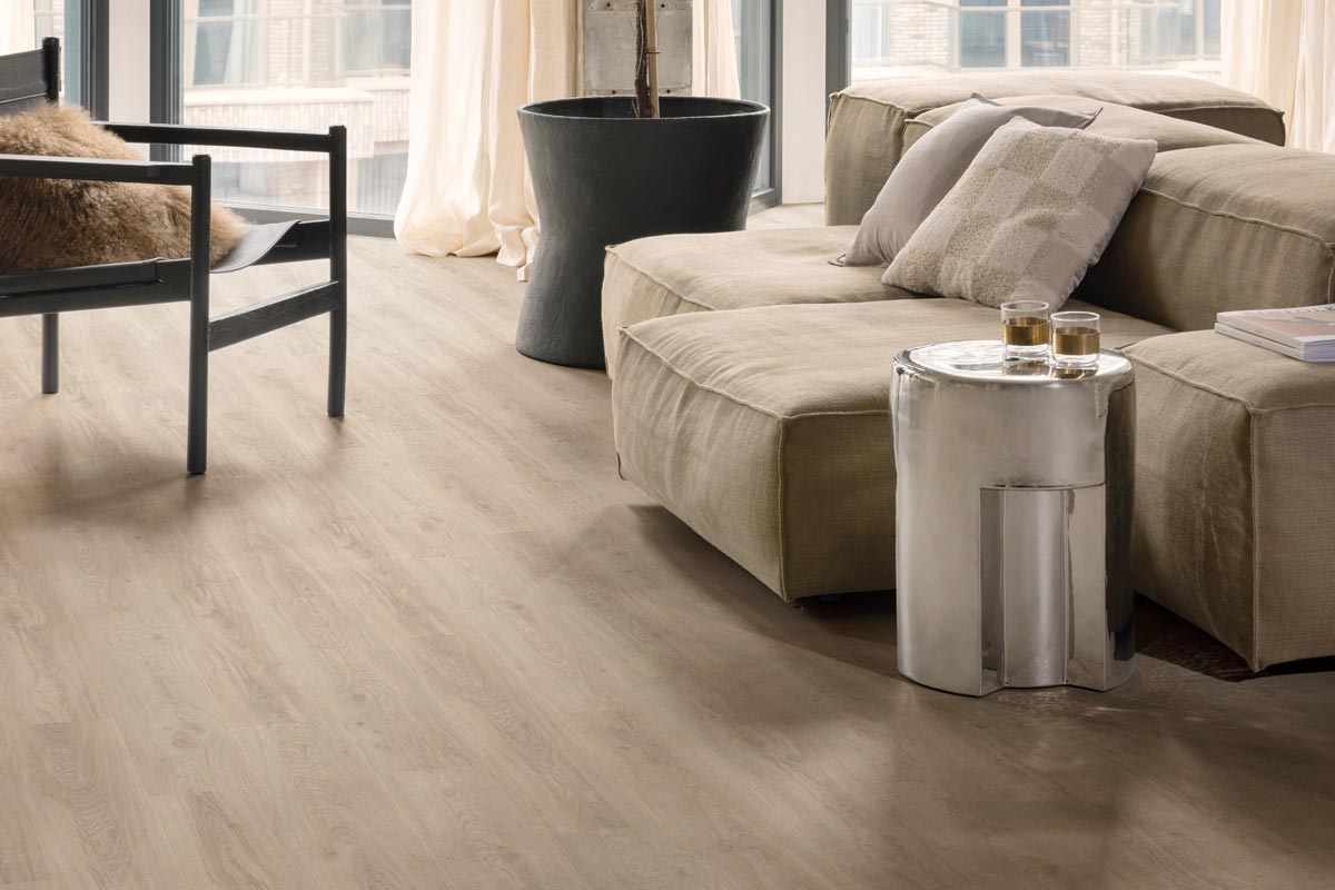 Moduleo LayRed 22210 Blackjack Oak Built-in Underlay MODLR40588SP