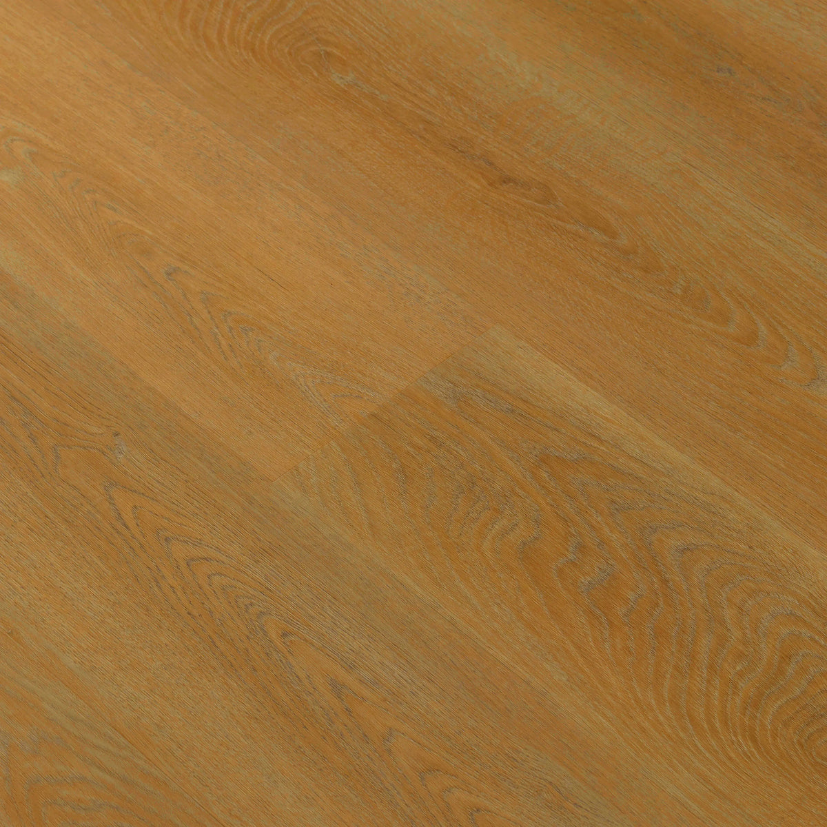 Natural   VIN GLU PL 905 SilveredOak Detail V1
