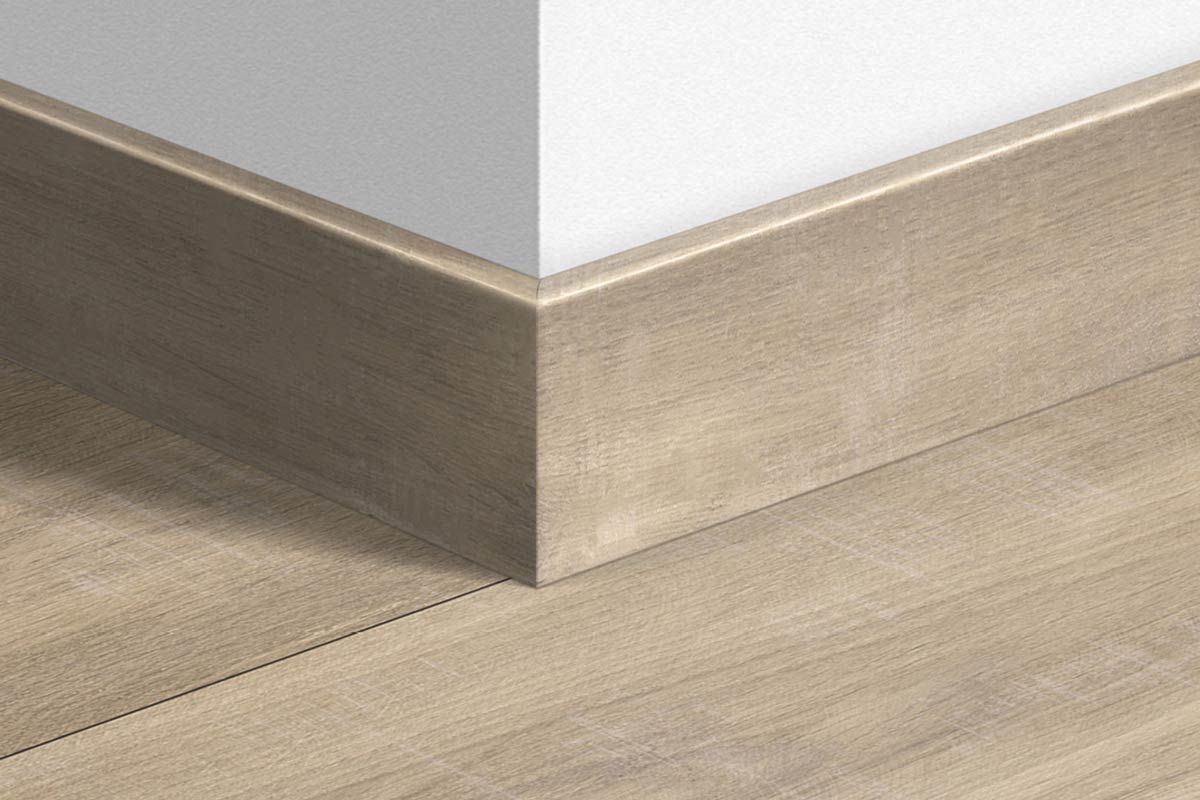 Quick-Step Parquet Skirting QSPSKR01656 Havana Oak Natural with Saw Cuts 77mm