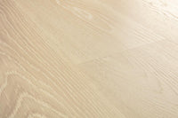 Quick-Step Classic Frosty Beige Oak Click Laminate CLM5799