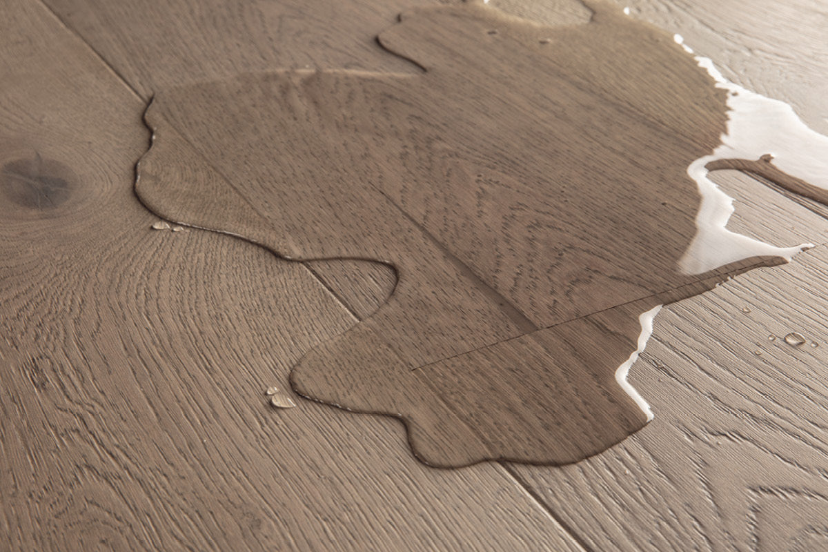 Quick-Step Cascada Cotton Grey Oak Extra Matt Waterproof Wood Flooring CASC5112