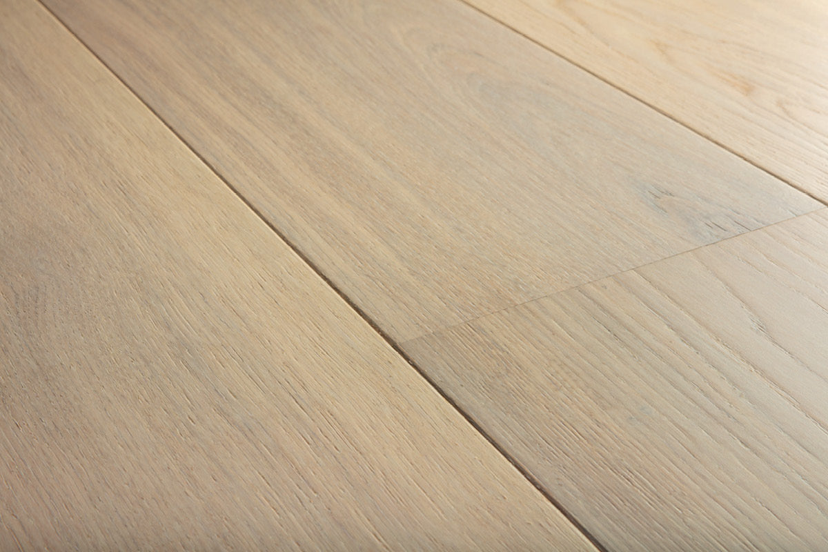 Quick-Step Cascada Lily White Oak Extra Matt Lacquered Waterproof Wood Flooring CASC5106