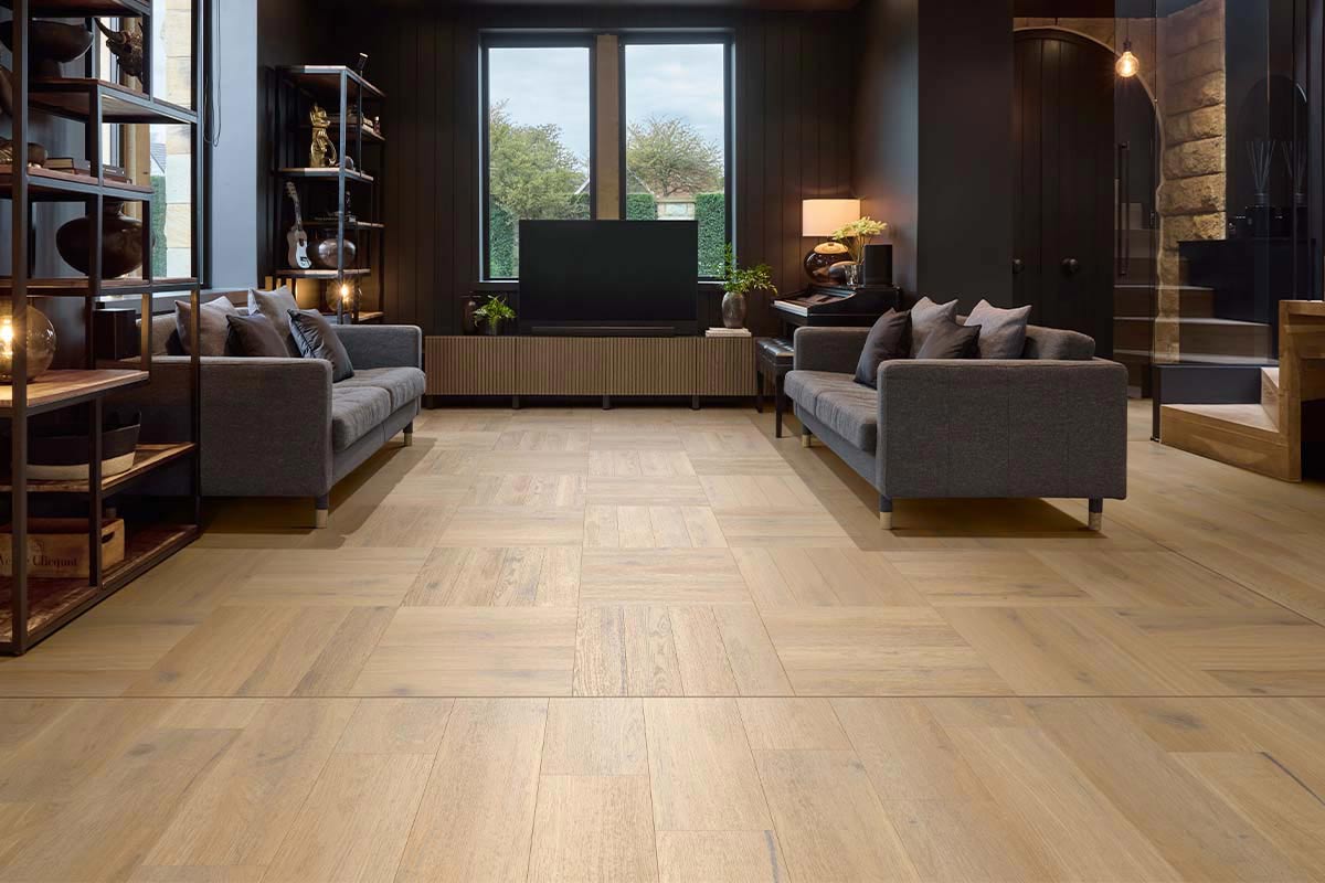 Karndean Van Gogh Herringbone SM-VGW147T Honey Après Oak Herringbone