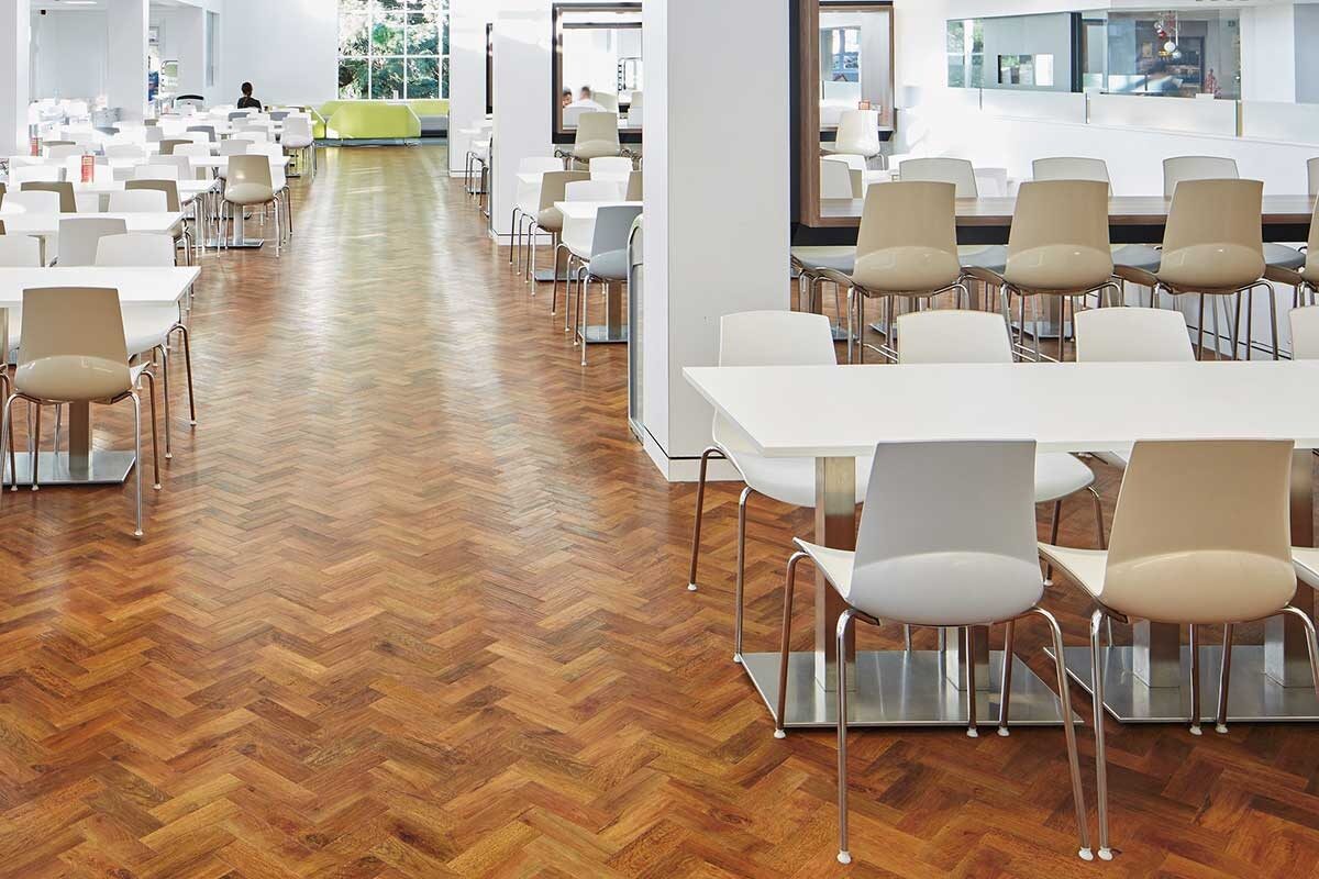 Karndean Art Select Dawn Oak Gluedown Herringbone LVT AP02