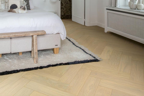 Quickstep Disegno Creamy Oak Herringbone Engineered Flooring DIS4856S
