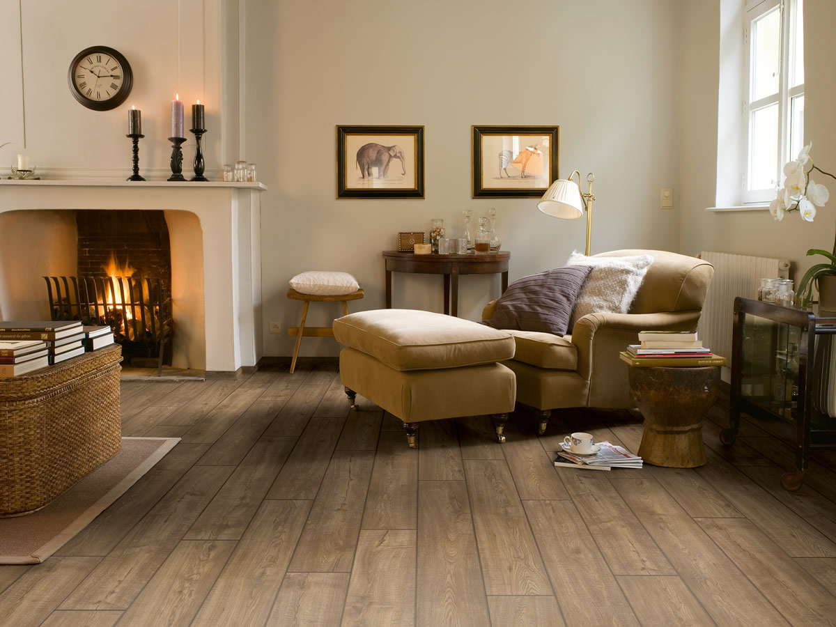 Quick-Step Impressive Scraped Oak Grey Brown Click Laminate IM1850