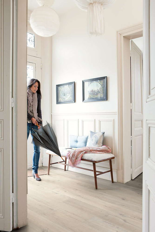 Quick-Step Impressive Ultra Soft Oak Light Click Laminate IMU1854