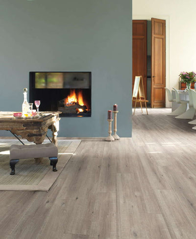 Quick-Step Impressive Sawcut Oak Grey Click Laminate IM1858