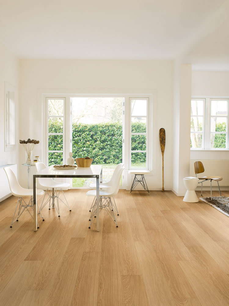 Quick-Step Impressive Natural Varnished Oak Click Laminate IM3106
