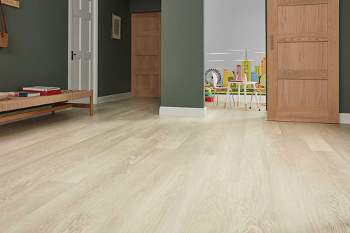 Karndean Knight Tile Nordic Limed Oak Gluedown LVT KP153