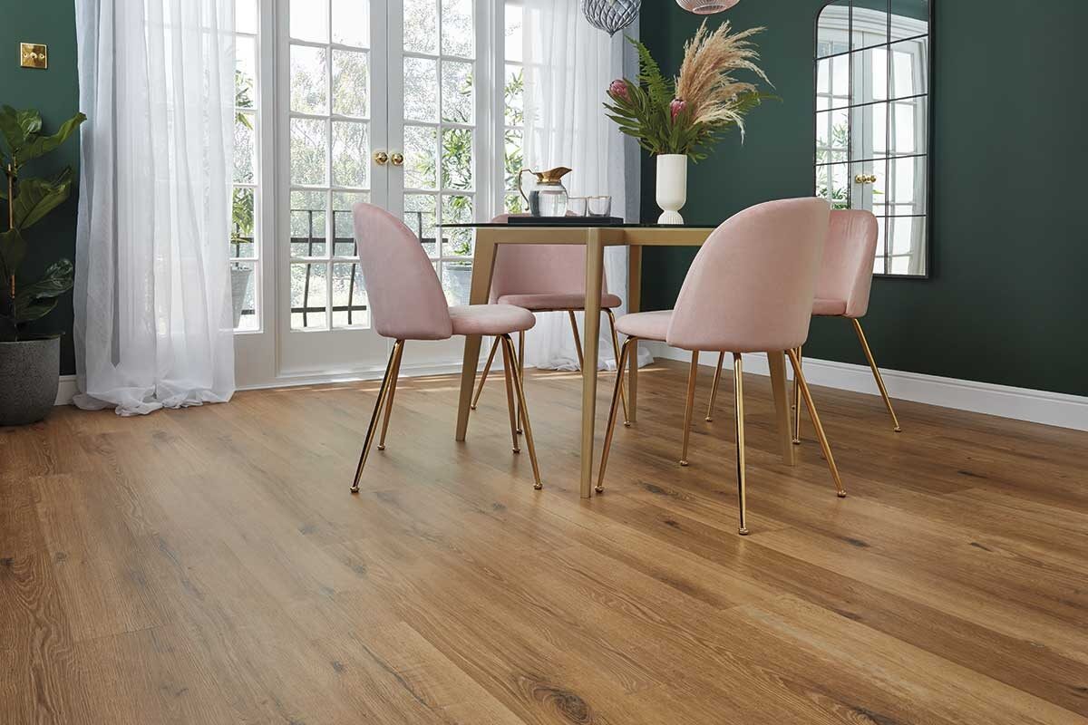 Karndean Knight Tile Traditional Character Oak Rigid Core LVT SCB-KP146-6